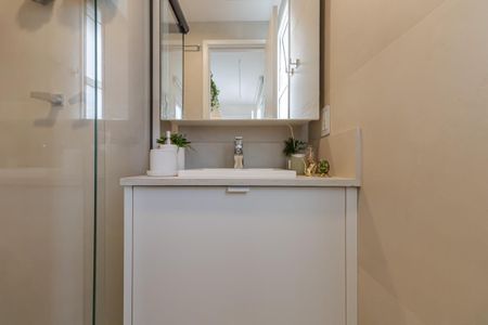 Banheiro de kitnet/studio à venda com 1 quarto, 36m² em Moema, São Paulo