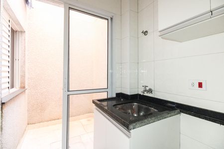 Área de Serviço  de apartamento para alugar com 2 quartos, 39m² em Vila Nova Savoia, São Paulo