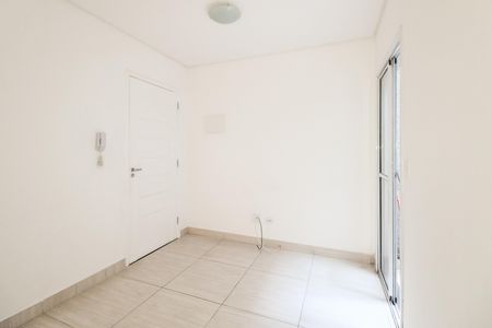 Sala  de apartamento para alugar com 2 quartos, 39m² em Vila Nova Savoia, São Paulo