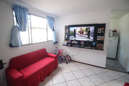 Sala de apartamento à venda com 2 quartos, 48m² em Camargos, Belo Horizonte