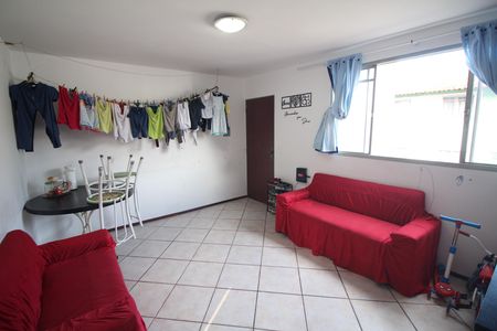 Sala de apartamento à venda com 2 quartos, 48m² em Camargos, Belo Horizonte