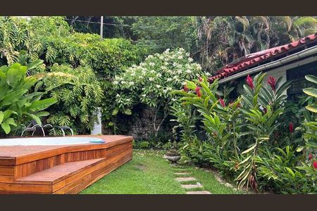 Casa de Condomínio à venda com 3 quartos, 500m² em Itanhangá, Rio de Janeiro