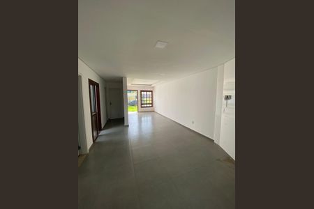 Casa para alugar com 70m², 3 quartos e 1 vaga Casa para alugar com 70m², 3 quartos e 1 vagaStudio