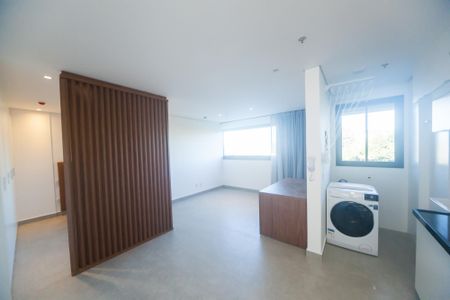 sala de kitnet/studio para alugar com 1 quarto, 66m² em Vale do Sereno, Nova Lima