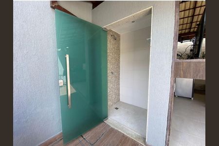 Chuveiro Externo de casa à venda com 4 quartos, 250m² em Cantagalo, Niterói