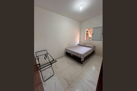 Casa de condomínio para alugar com 65m², 2 quartos e 1 vaga Casa de condomínio para alugar com 65m², 2 quartos e 1 vagaQuarto