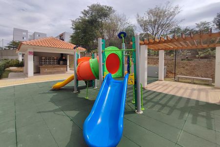 Apartamento para alugar com 47m², 2 quartos e 1 vaga Apartamento para alugar com 47m², 2 quartos e 1 vagaÁrea comum - Playground