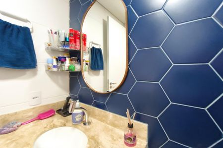 Banheiro de apartamento para alugar com 2 quartos, 47m² em Jardim Garcia, Campinas