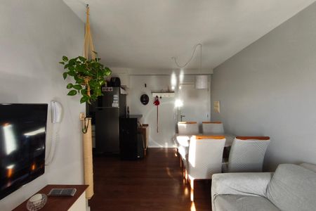 Apartamento para alugar com 47m², 2 quartos e 1 vaga Apartamento para alugar com 47m², 2 quartos e 1 vagaSala
