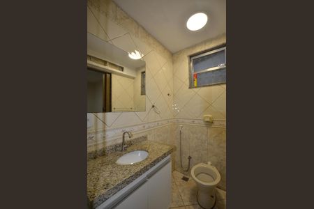 Casa à venda com 350m², 3 quartos e 4 vagasBanheiro da Suíte