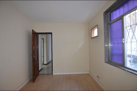 Quarto3 de casa para alugar com 3 quartos, 350m² em Vila Valqueire, Rio de Janeiro