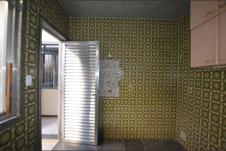 Casa à venda com 350m², 3 quartos e 4 vagasArea de Serviço