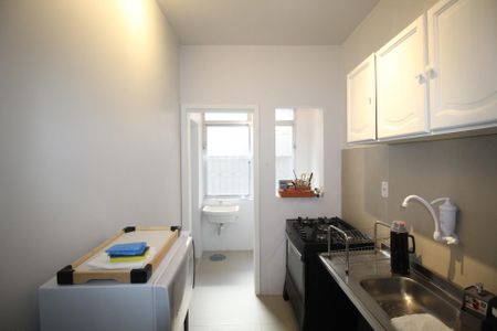 Apartamento à venda com 75m², 2 quartos e sem vagaCozinha