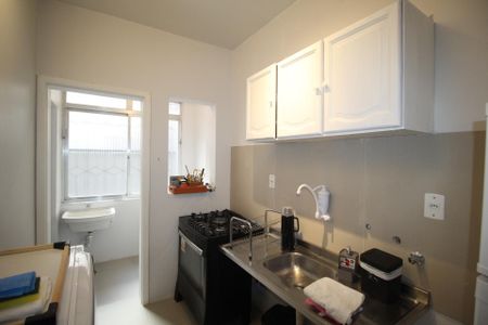 Apartamento à venda com 75m², 2 quartos e sem vagaCozinha