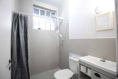 Apartamento à venda com 75m², 2 quartos e sem vagaBanheiro