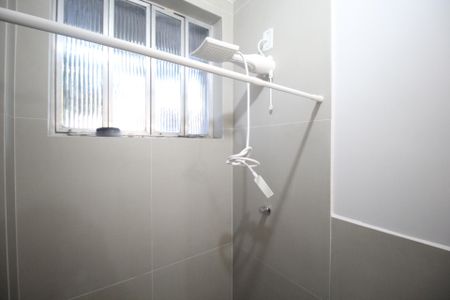 Apartamento à venda com 75m², 2 quartos e sem vagaBanheiro