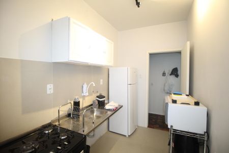 Apartamento à venda com 75m², 2 quartos e sem vagaCozinha