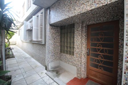 Apartamento à venda com 75m², 2 quartos e sem vagaFachada do bloco