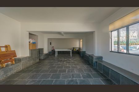Apartamento à venda com 57m², 2 quartos e 1 vaga Apartamento à venda com 57m², 2 quartos e 1 vagaÁrea comum - Salão de festas