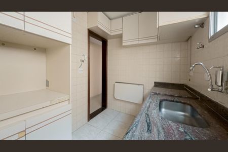 Apartamento à venda com 57m², 2 quartos e 1 vaga Apartamento à venda com 57m², 2 quartos e 1 vagaCozinha