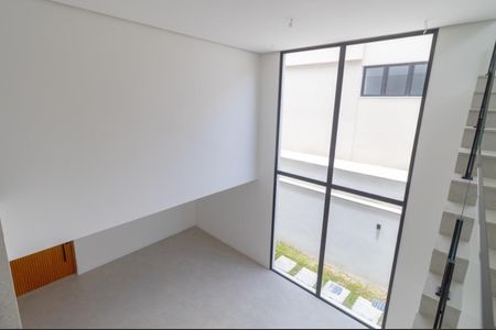 Casa de condomínio à venda com 670m², 5 quartos e 4 vagas