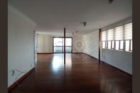 Apartamento à venda com 220m², 3 quartos e 2 vagas