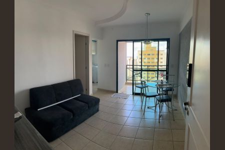 Sala de apartamento à venda com 2 quartos, 60m² em Setor Bela Vista, Goiânia