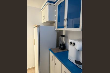 Cozinha de apartamento à venda com 2 quartos, 60m² em Setor Bela Vista, Goiânia