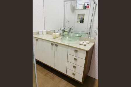 Apartamento à venda com 100m², 2 quartos e sem vaga