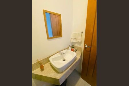 Apartamento à venda com 100m², 2 quartos e sem vaga