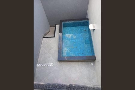 Casa à venda com 3 quartos, 105m² em Jardim das Flores, Osasco