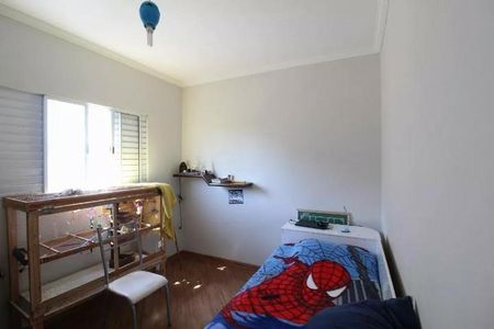 Casa à venda com 6 quartos, 232m² em Jardim Las Vegas, Santo André