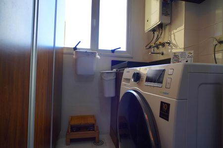 Área de serviço de apartamento à venda com 3 quartos, 70m² em Partenon, Porto Alegre