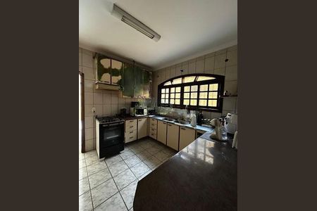 Casa à venda com 3 quartos, 125m² em Pestana, Osasco