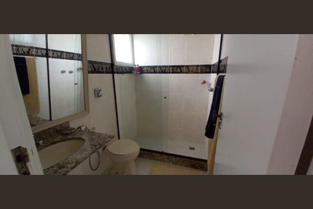 Casa de condomínio à venda com 400m², 3 quartos e 2 vagas