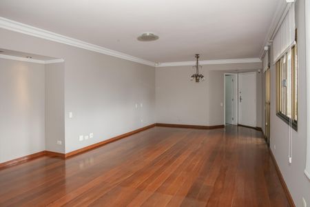 Apartamento para alugar com 3 quartos, 178m² em Pompeia, São Paulo