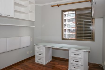Apartamento para alugar com 178m², 3 quartos e 2 vagas Apartamento para alugar com 178m², 3 quartos e 2 vagasQuarto 3