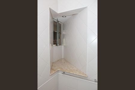 Apartamento para alugar com 178m², 3 quartos e 2 vagas Apartamento para alugar com 178m², 3 quartos e 2 vagasBanheiro da Suíte