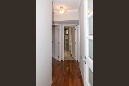 Corredor de apartamento para alugar com 3 quartos, 178m² em Pompeia, São Paulo