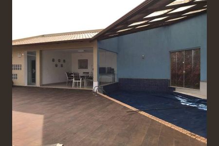 Casa à venda com 5 quartos, 670m² em Quintas do Sol, Nova Lima