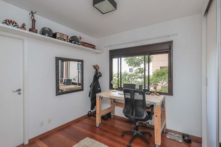 Apartamento à venda com 147m², 3 quartos e 3 vagas