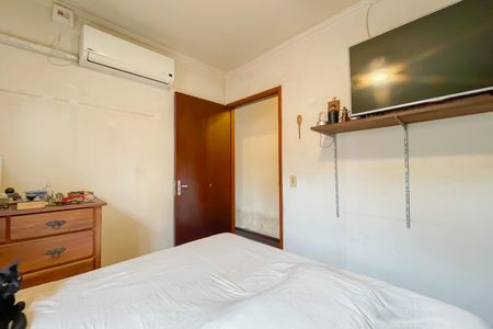 Casa à venda com 180m², 2 quartos e 2 vagas Casa à venda com 180m², 2 quartos e 2 vagasQuarto 1