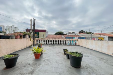 Varanda de casa à venda com 2 quartos, 180m² em Cidade São Francisco, São Paulo