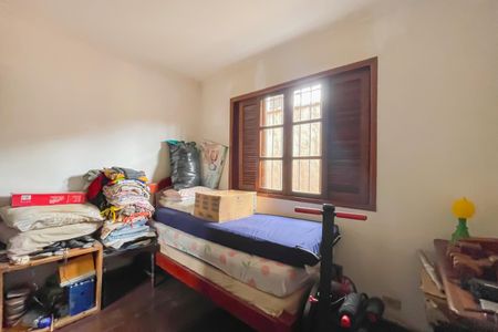 Casa à venda com 180m², 2 quartos e 2 vagas Casa à venda com 180m², 2 quartos e 2 vagasQuarto 2