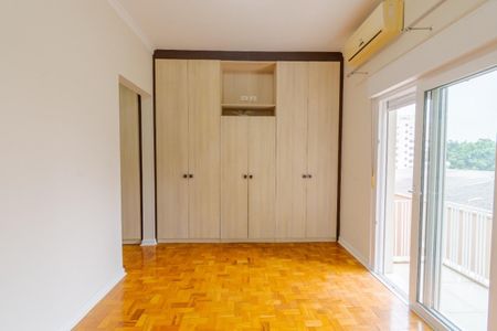 Casa de condomínio à venda com 425m², 4 quartos e 7 vagas