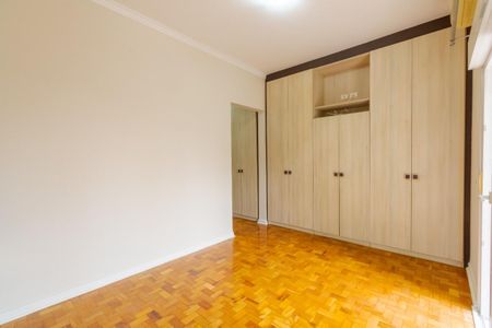 Casa de condomínio à venda com 425m², 4 quartos e 7 vagas