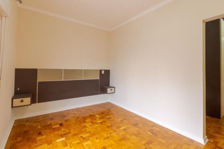Casa de condomínio à venda com 425m², 4 quartos e 7 vagas