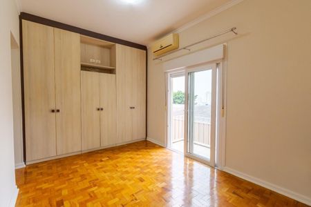 Casa de condomínio à venda com 425m², 4 quartos e 7 vagas