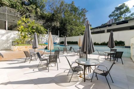 Apartamento à venda com 54m², 2 quartos e 1 vaga Apartamento à venda com 54m², 2 quartos e 1 vagaÁrea comum - Piscina