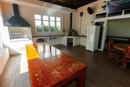 Apartamento à venda com 54m², 2 quartos e 1 vaga Apartamento à venda com 54m², 2 quartos e 1 vagaÁrea comum - Churrasqueira 2